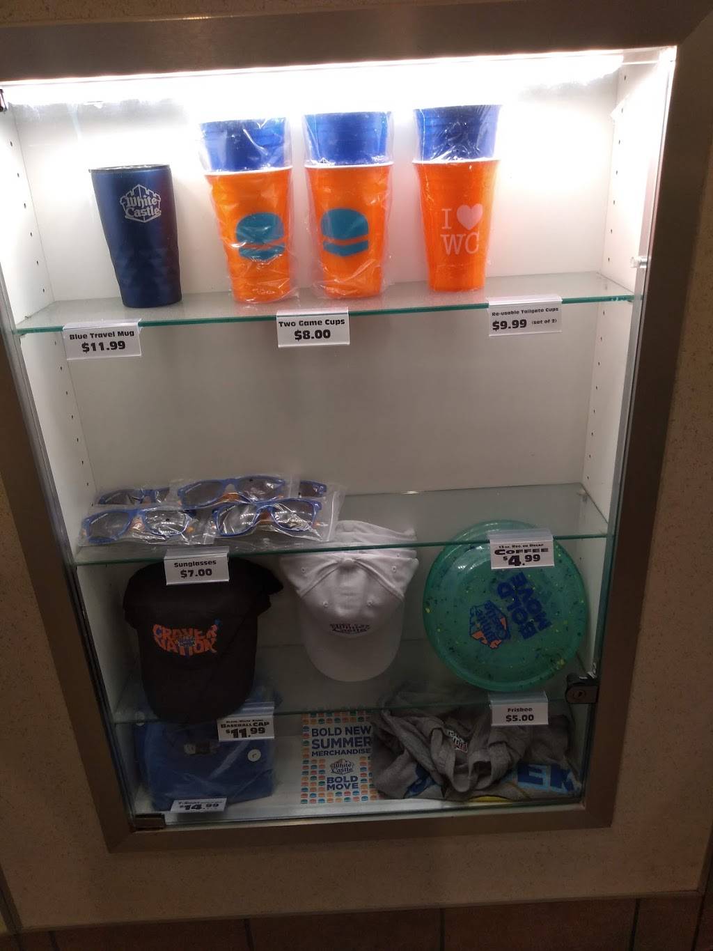 White Castle | restaurant | 5501 38th St, Indianapolis, IN 46254, USA | 8008432728 OR +1 800-843-2728