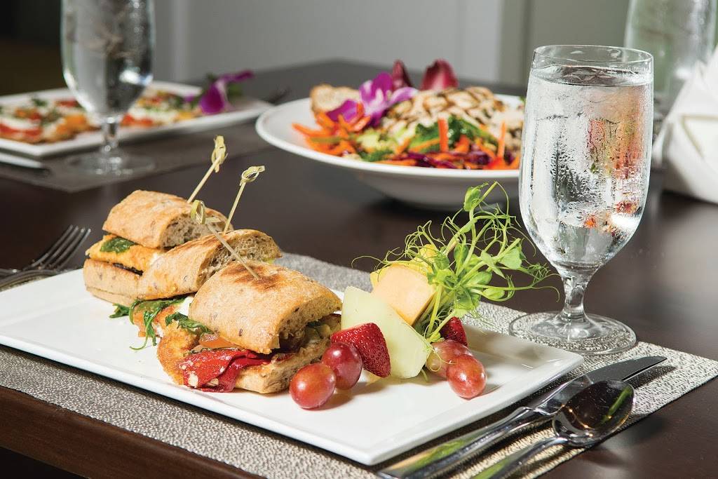 Banyan Grille | restaurant | 17500 On Par Blvd, Fort Myers, FL 33908, USA | 2392252900 OR +1 239-225-2900