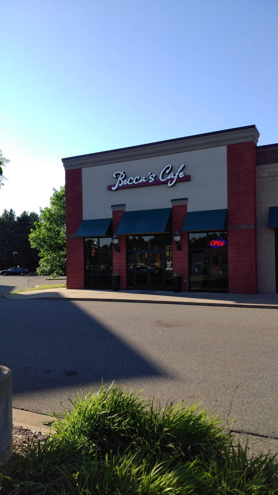 Beccas Cafe, Bistro & Catering | restaurant | 4002 Schofield Ave, Weston, WI 54476, USA | 7152981562 OR +1 715-298-1562
