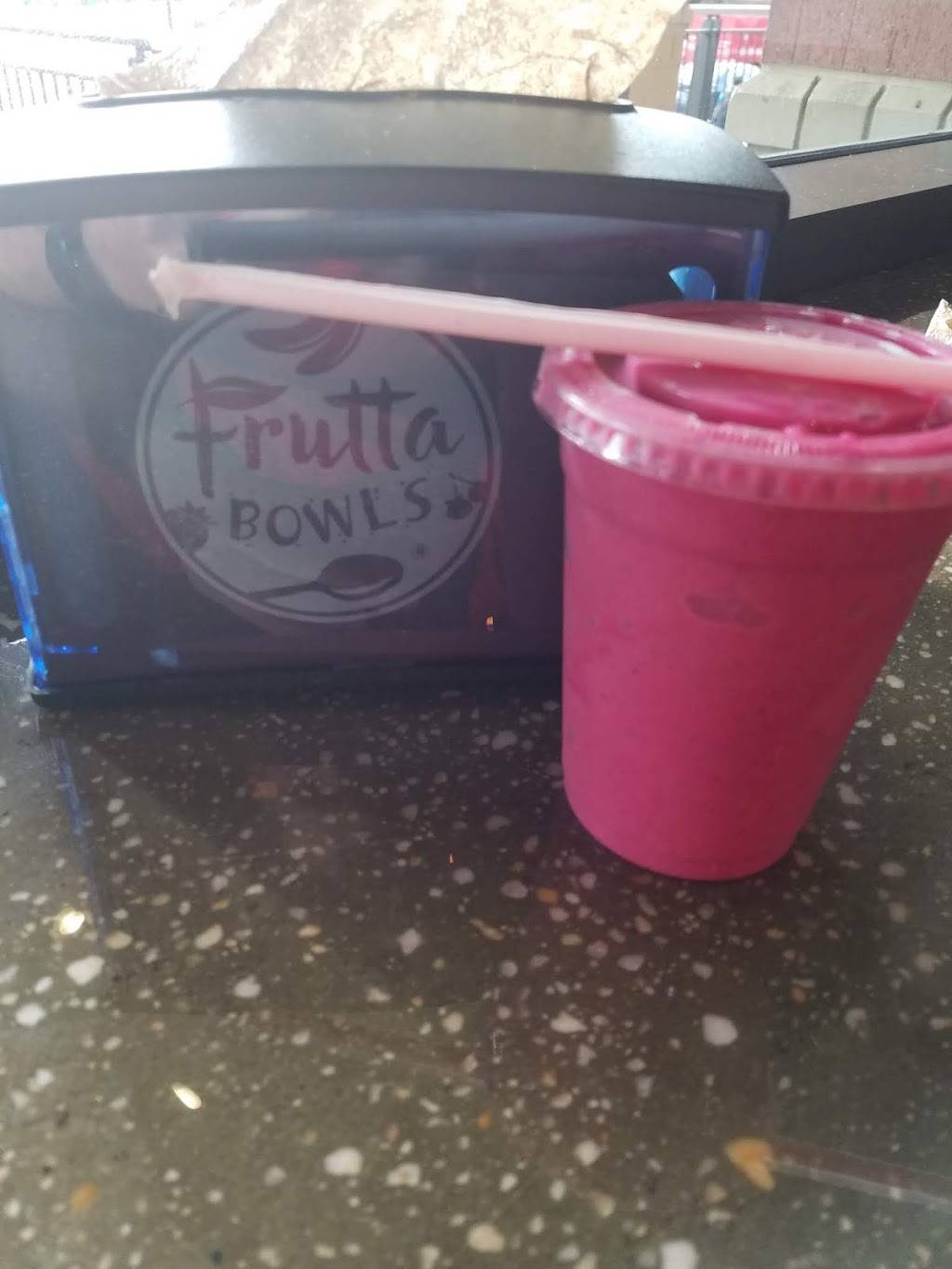 Frutta Bowls | restaurant | 8150 Baltimore Ave, College Park, MD 20740, USA | 2405424189 OR +1 240-542-4189