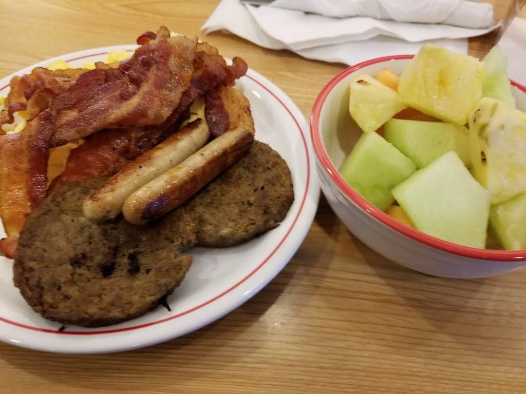 Frischs Big Boy | restaurant | 16 Weller Dr, Tipp City, OH 45371, USA | 9376670393 OR +1 937-667-0393