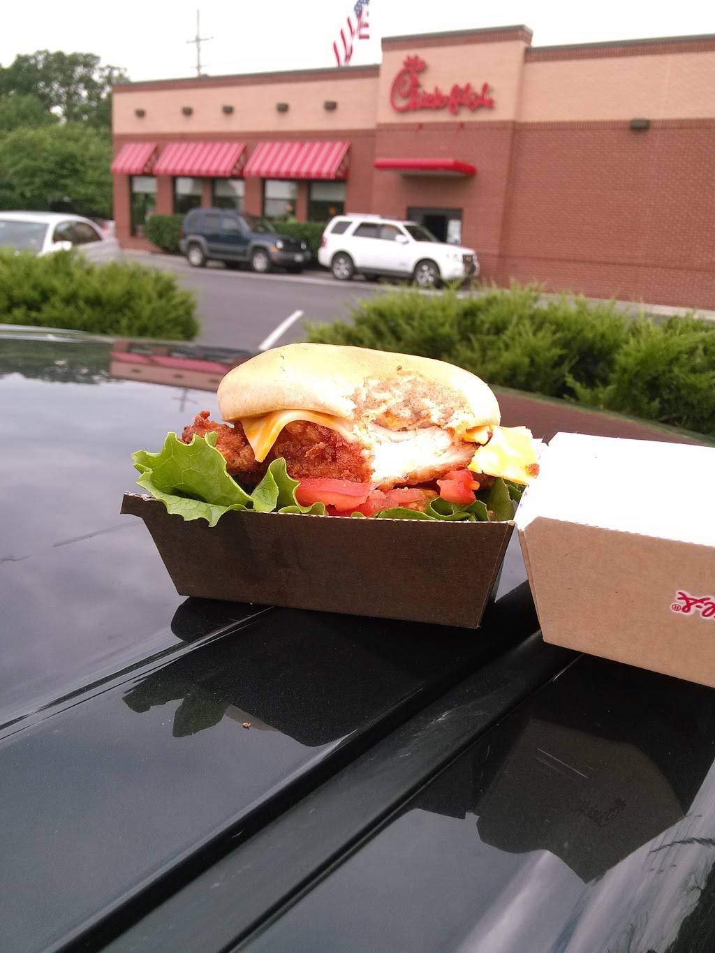 Chick-fil-A | restaurant | 112 Market St, Winchester, VA 22603, USA | 5405352120 OR +1 540-535-2120