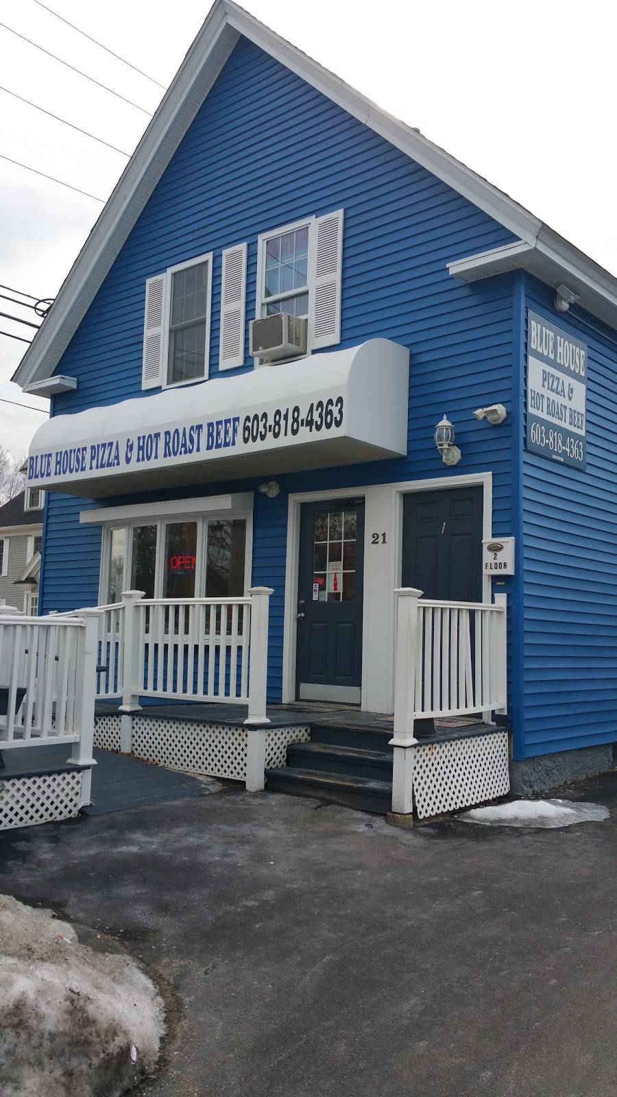 Blue House Derry | restaurant | 21 Birch St, Derry, NH 03038, USA | 6038184363 OR +1 603-818-4363