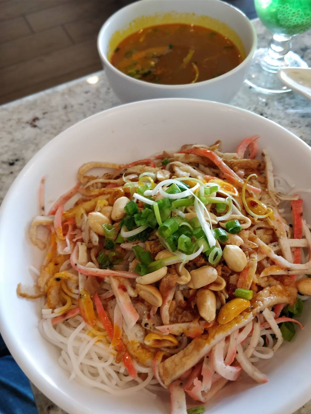 Bun Cha Ca Da Nang | restaurant | 12168 Bellaire Blvd #333, Houston, TX 77072, USA | 2817419455 OR +1 281-741-9455