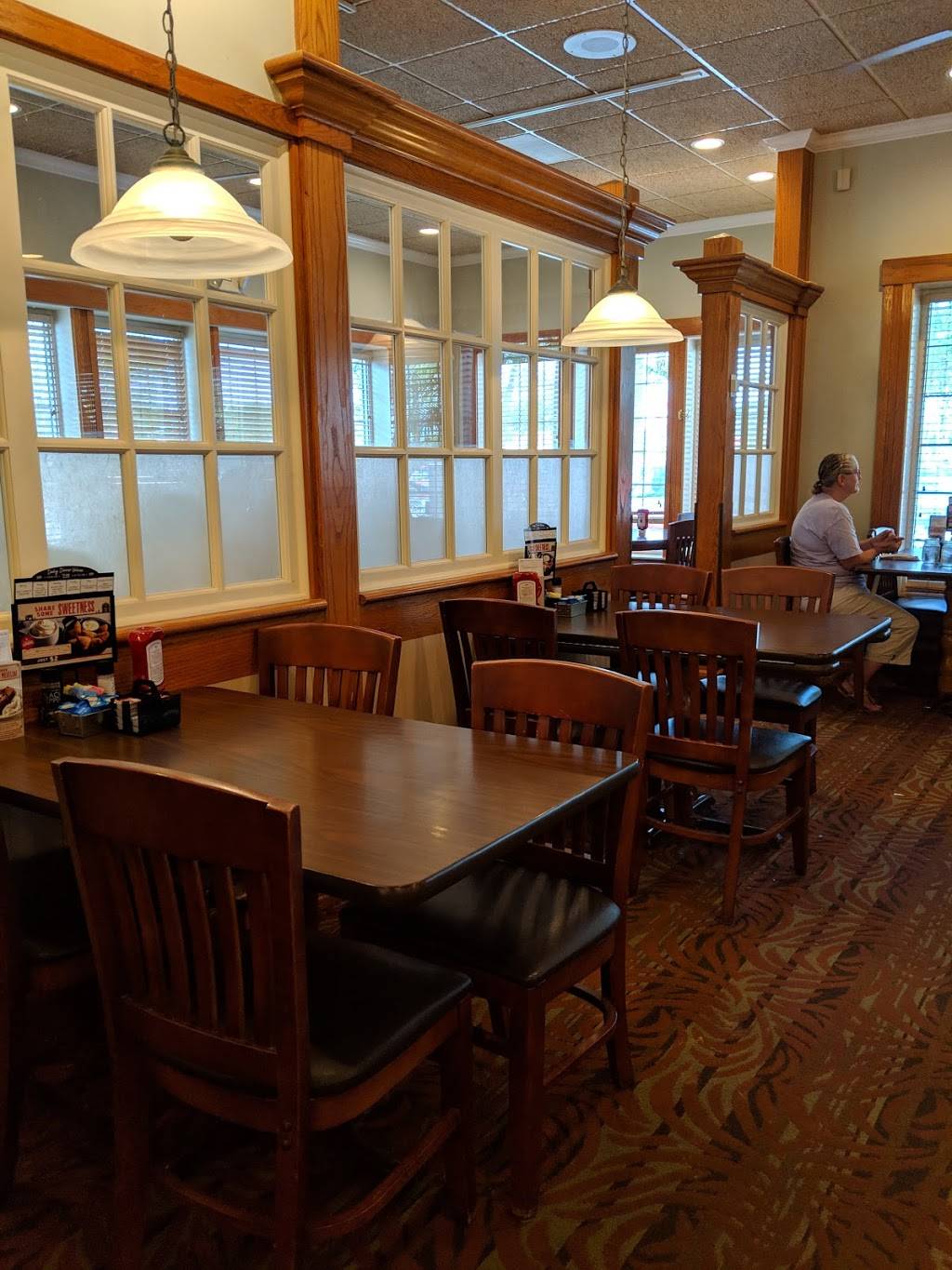 Bob Evans | meal takeaway | 4312 S Tamiami Trail, Venice, FL 34293, USA | 9414938879 OR +1 941-493-8879