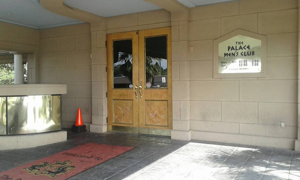 The Palace Mens Club | restaurant | 2482 NE Interstate 410 Loop, San Antonio, TX 78217, USA | 2105996011 OR +1 210-599-6011