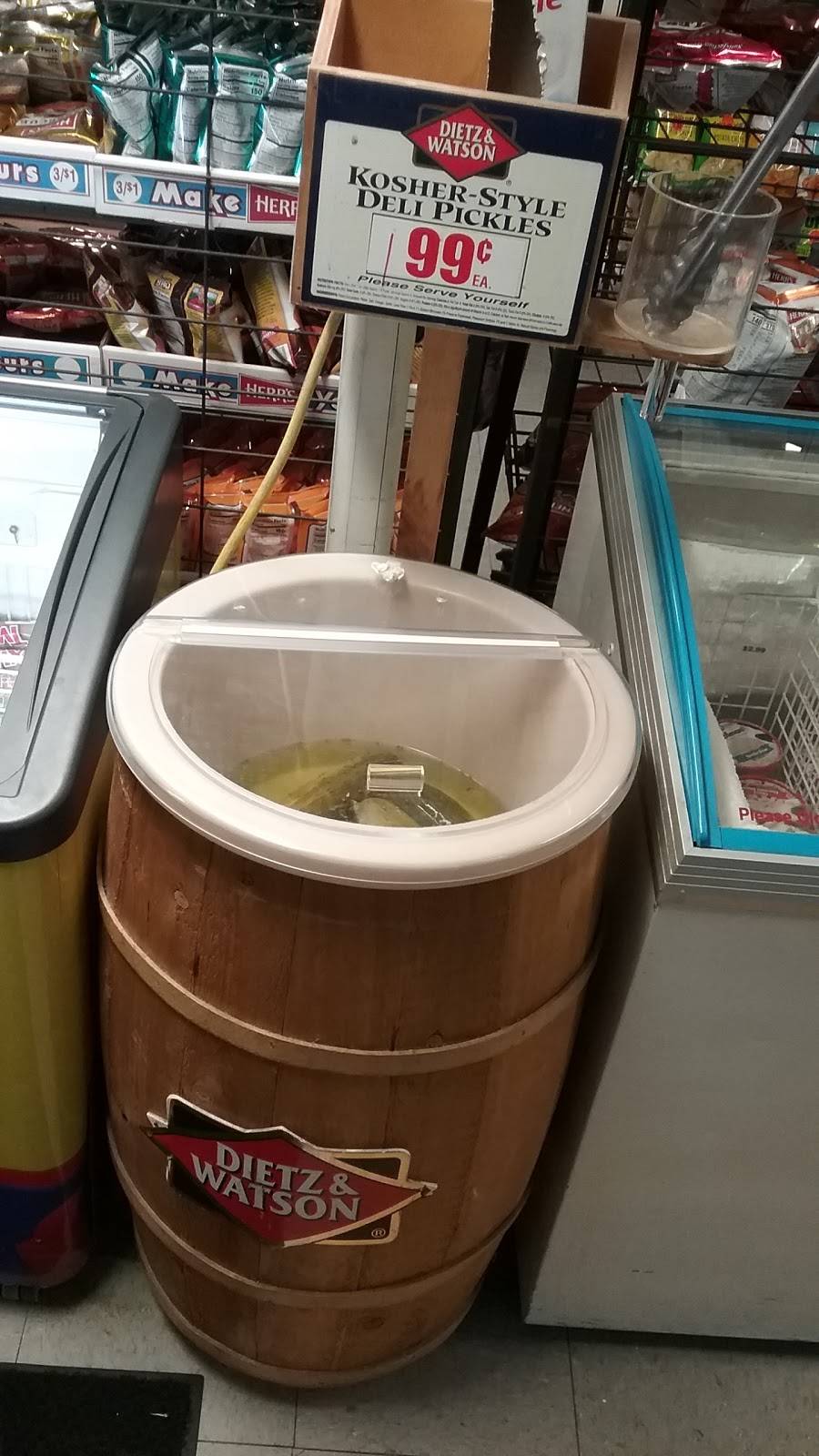 Vickis Cold Cuts | meal takeaway | 1033 Saville Ave, Eddystone, PA 19022, USA | 6108764844 OR +1 610-876-4844