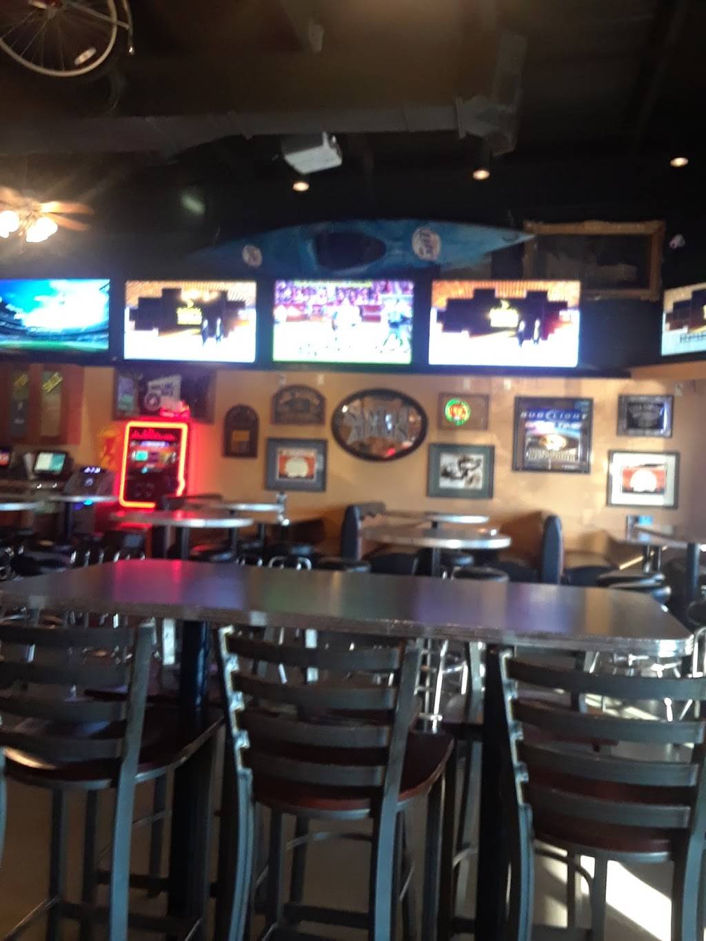 Deuce Pub & Pit | restaurant | 3700 Monterey Dr, Columbia, MO 65203, USA | 5734434350 OR +1 573-443-4350
