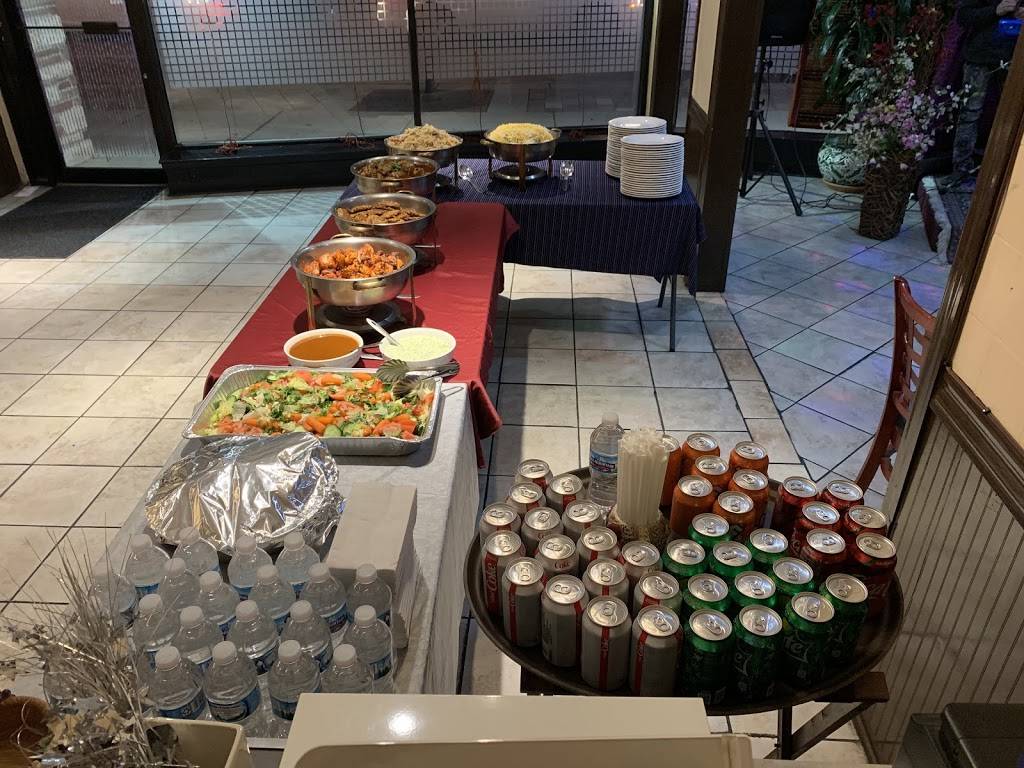 Shinwari Grill | restaurant | 2948 W Devon Ave, Chicago, IL 60659, USA | 7737617000 OR +1 773-761-7000