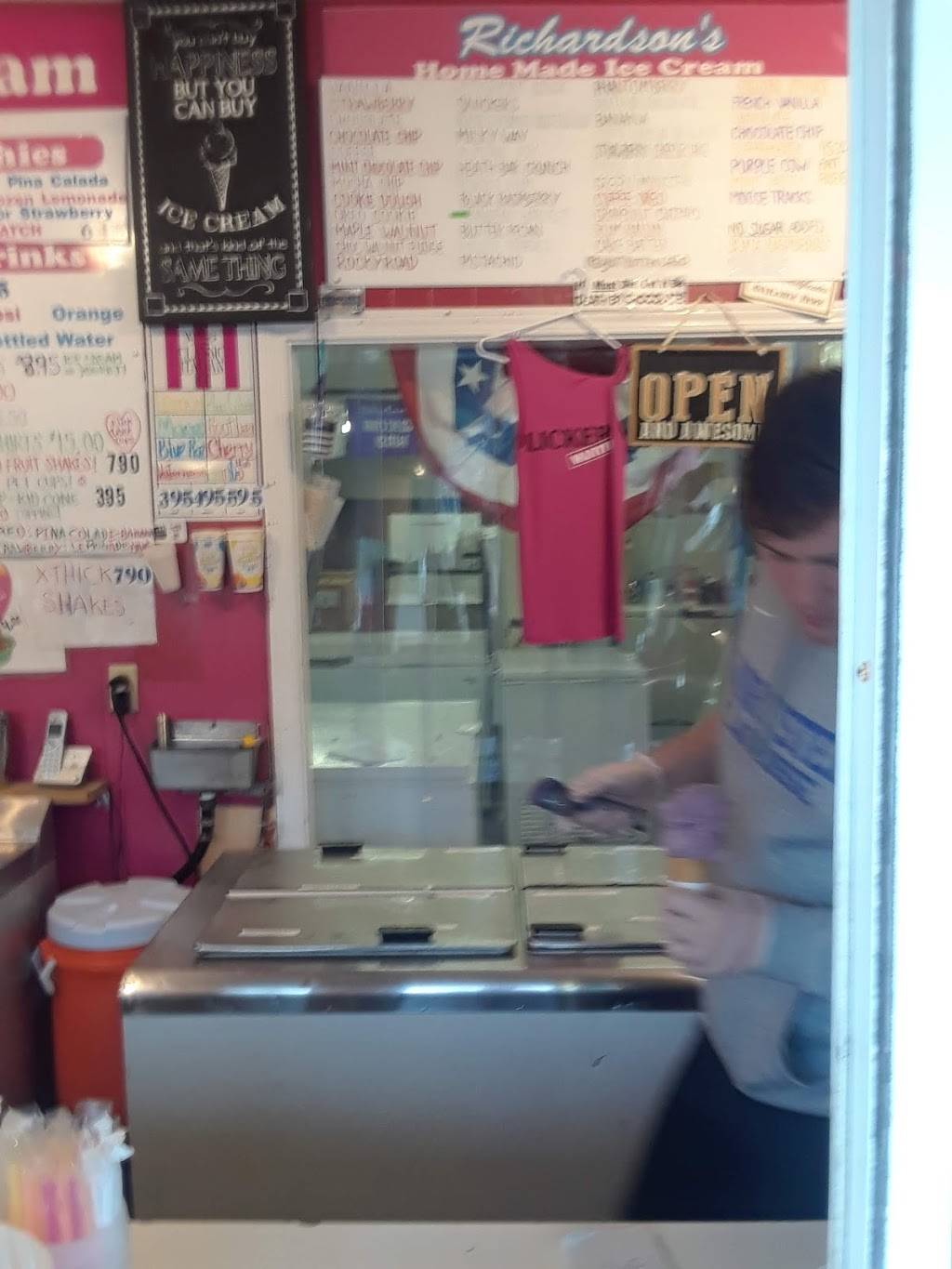 Whats The Scoop | restaurant | 193 Shad Hole Rd, Dennis Port, MA 02639, USA | 5083943050 OR +1 508-394-3050