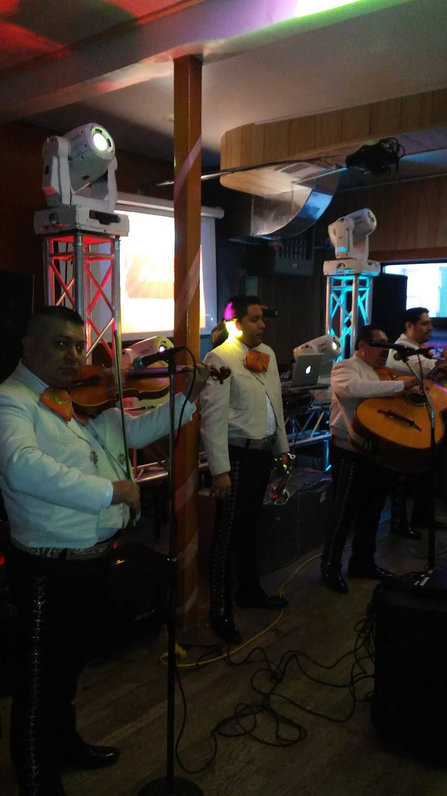 Barry Mamdou | restaurant | 2771 Webster Ave, Bronx, NY 10458, USA | 7189338617 OR +1 718-933-8617