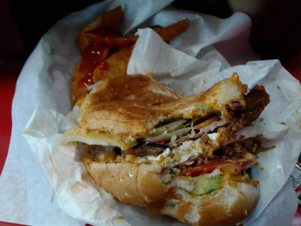 Nantli Burger | restaurant | Av. Alejandro Von Humboldt 19440, Xicotencatlleyva II, 22435 Tijuana, B.C., Mexico | 016641428199 OR +52 664 142 8199