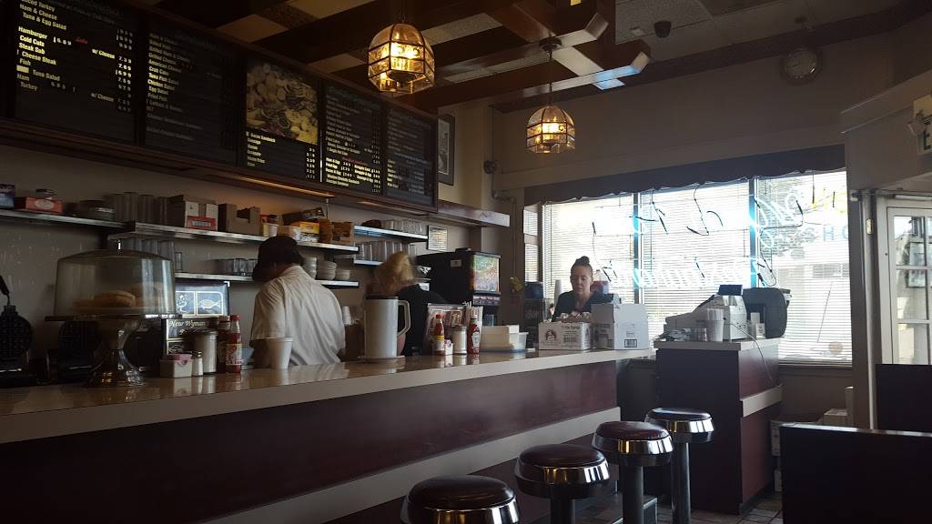 Wyman Park Restaurant | restaurant | 138 W 25th St, Baltimore, MD 21218, USA | 4102355100 OR +1 410-235-5100