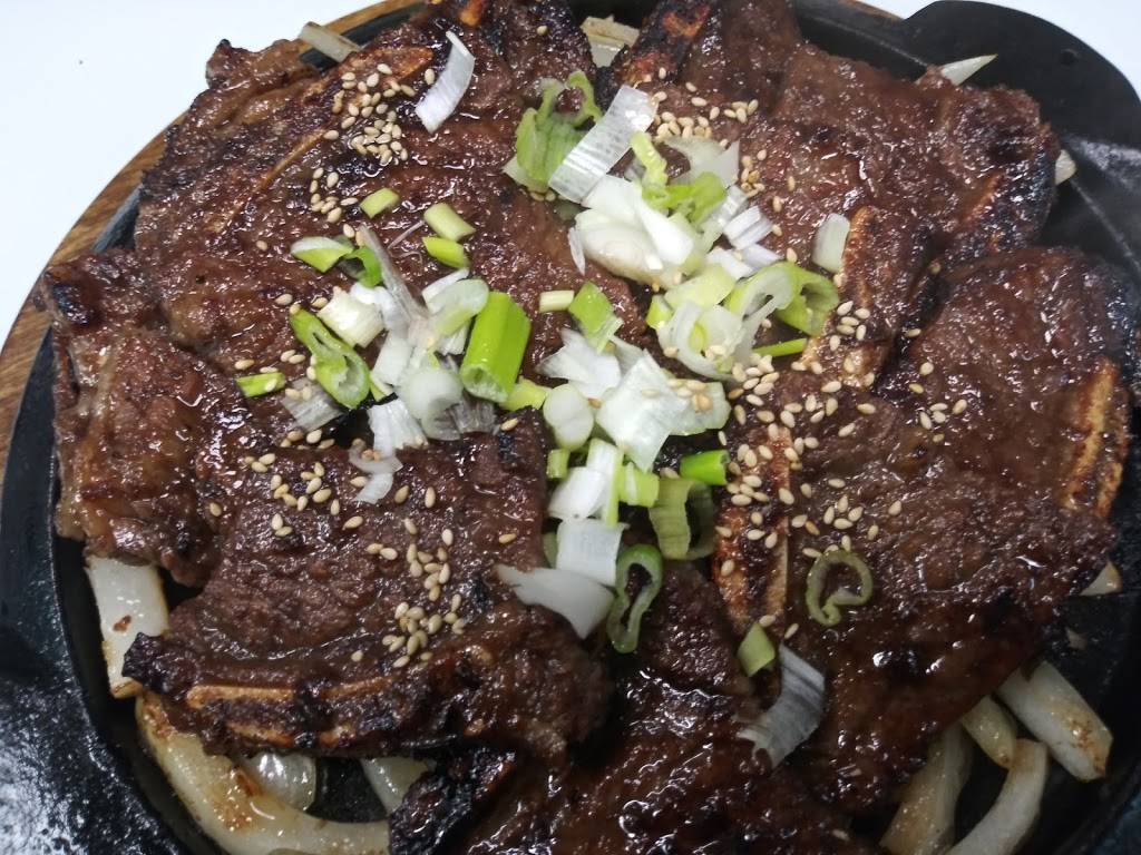 Badaya Fish & Seafood | restaurant | 5844 Dempster St, Morton Grove, IL 60053, USA | 8474107553 OR +1 847-410-7553