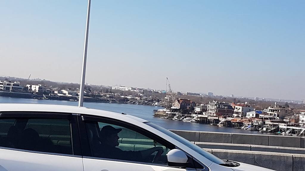 Master Wok | restaurant | 5100 Kings Plaza, Brooklyn, NY 11234, USA | 7182536842 OR +1 718-253-6842