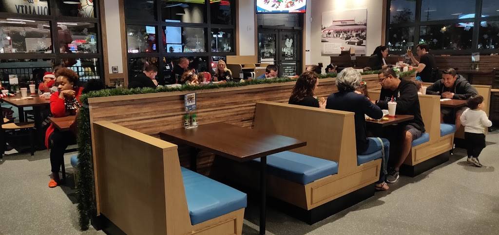 PDQ Restaurant | restaurant | 3333 W Hillsboro Blvd, Deerfield Beach, FL 33442, USA | 9542136063 OR +1 954-213-6063