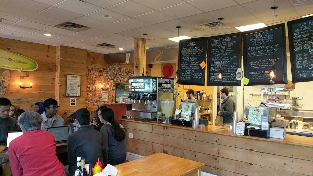 Bellas Burger Shack | restaurant | 52 S Finley Ave # 5C, Basking Ridge, NJ 07920, USA | 9083404545 OR +1 908-340-4545