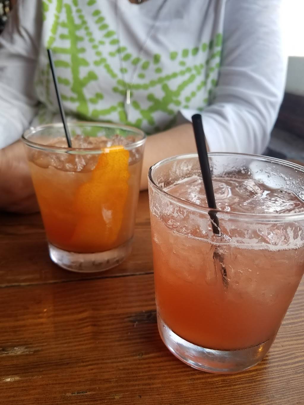 GRAYS on Main | restaurant | 332 Main St, Franklin, TN 37064, USA | 6154353603 OR +1 615-435-3603