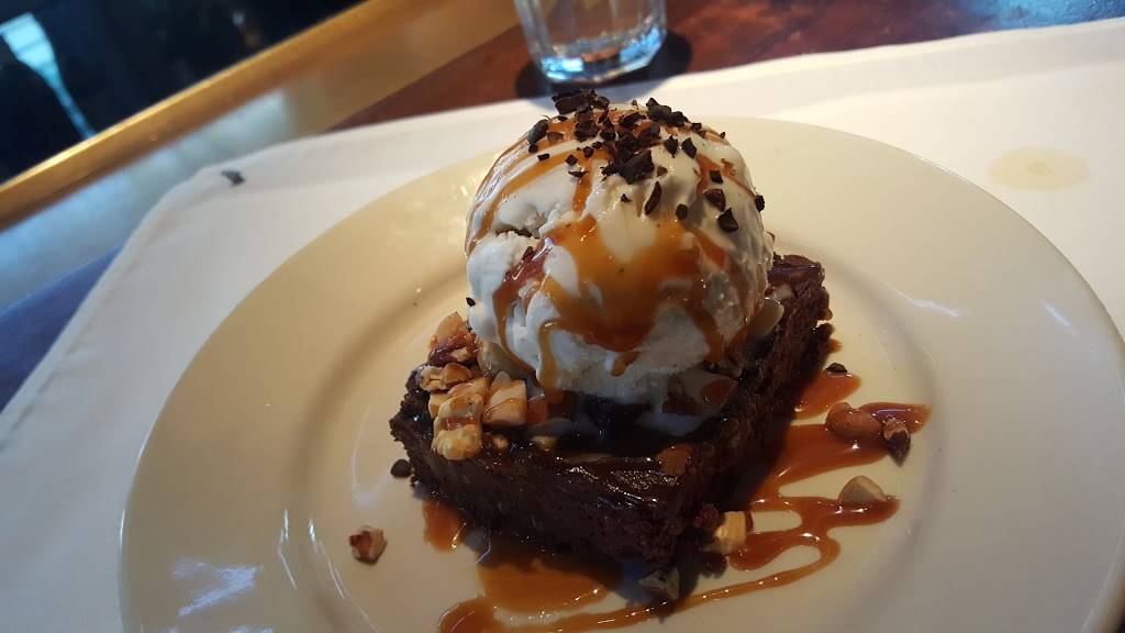 Hillstone | restaurant | 303 Josephine St, Denver, CO 80206, USA | 3033334688 OR +1 303-333-4688