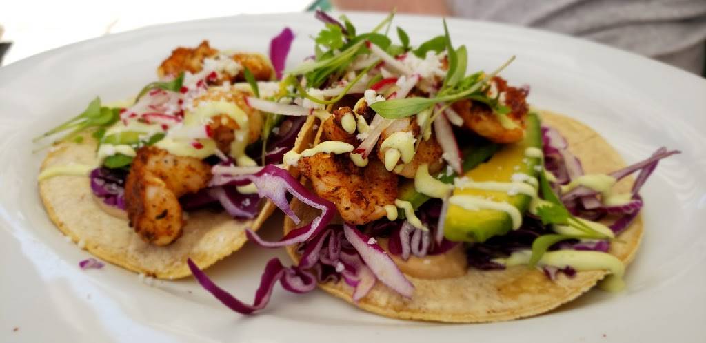 Seamores | restaurant | 161 8th Ave, New York, NY 10011, USA | 2125979222 OR +1 212-597-9222