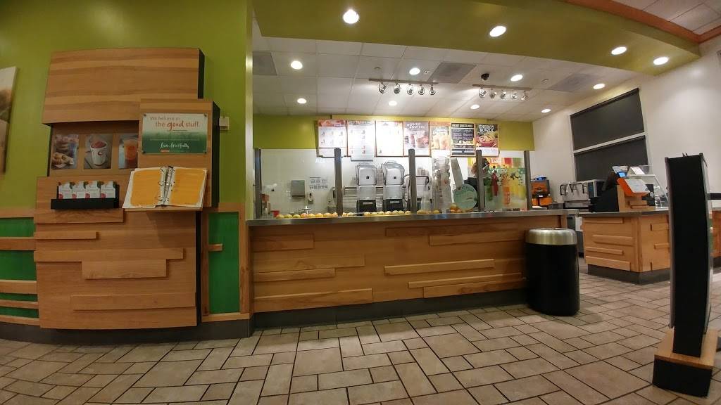 Jamba Juice Eastlake Village Marketplace | restaurant | 2275 Otay Lakes Rd #117, Chula Vista, CA 91915, USA | 6196565030 OR +1 619-656-5030