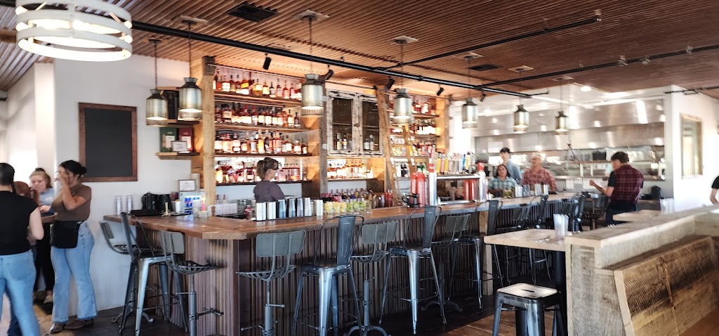 T-Post Tavern | restaurant | 1415 Plaza Way, Walla Walla, WA 99362, USA | 5095249159 OR +1 509-524-9159