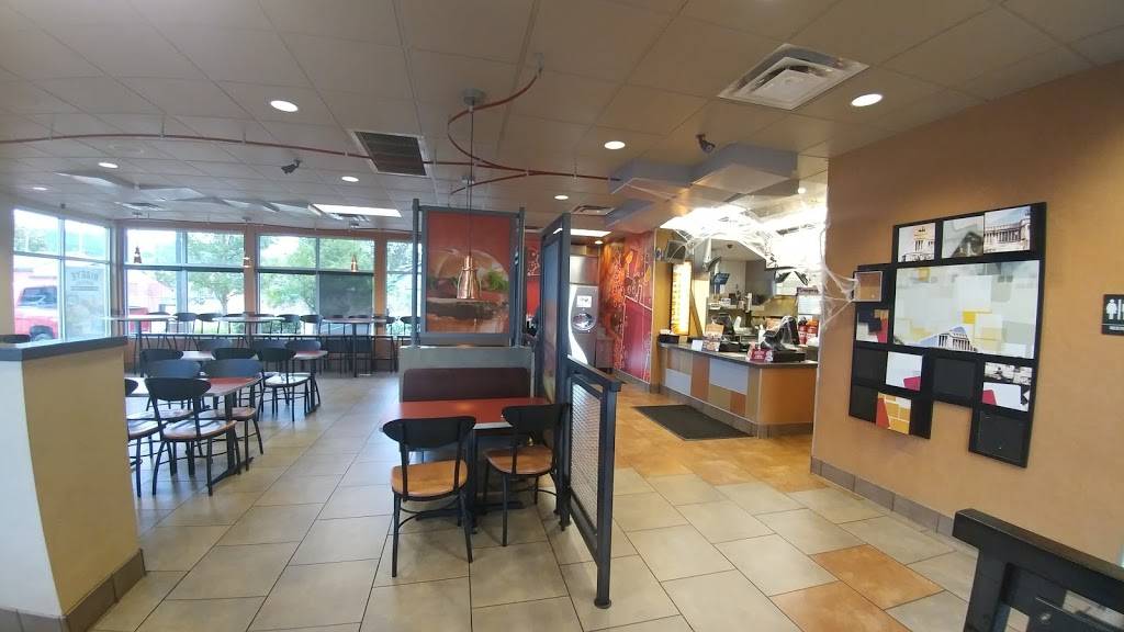 Jack in the Box | restaurant | 827 Valley Ave E, Sumner, WA 98390, USA | 2538631698 OR +1 253-863-1698