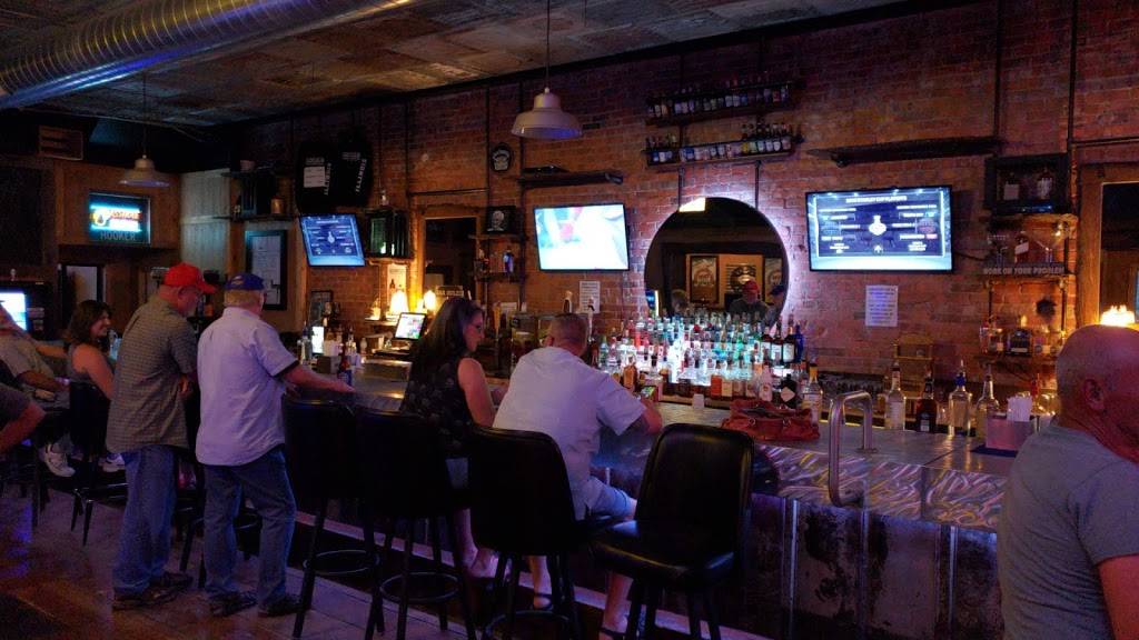 Locals | restaurant | 607 Douglas St, Pawnee, IL 62558, USA | 2176468013 OR +1 217-646-8013