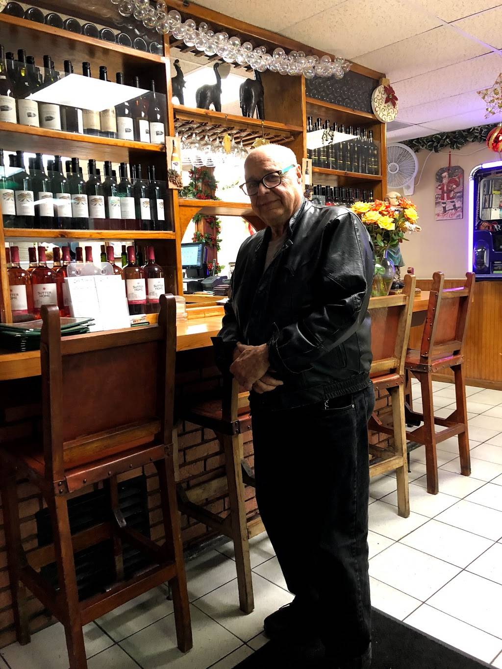 Cafe Vinales | restaurant | 995 SW 67th Ave, Miami, FL 33144, USA | 3052677070 OR +1 305-267-7070