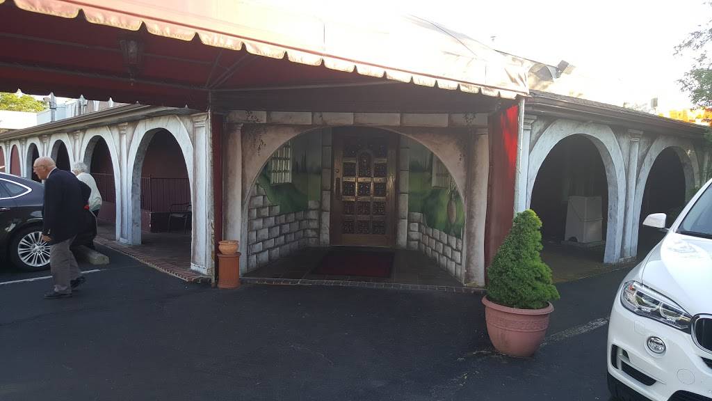 Mario | restaurant | 644 Vanderbilt Motor Pkwy, Hauppauge, NY 11788, USA | 6312739407 OR +1 631-273-9407