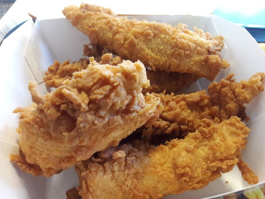 Carls Jr. | restaurant | 1037 Vine St, Healdsburg, CA 95448, USA | 7074318762 OR +1 707-431-8762