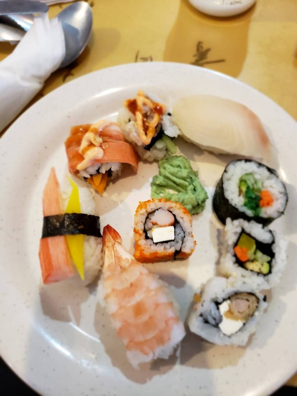 Jumbo Buffet | restaurant | 2731 S Hurstbourne Pkwy, Louisville, KY 40220, USA | 5024950028 OR +1 502-495-0028