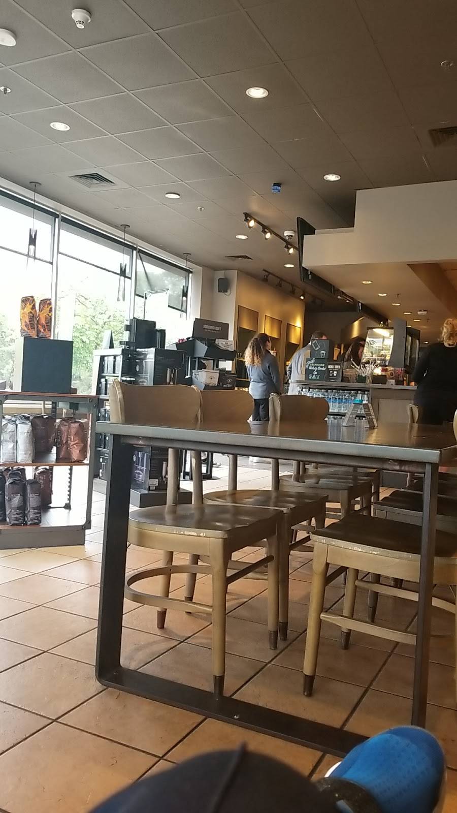 Starbucks | cafe | 1942 Middle Country Rd, Centereach, NY 11720, USA | 6315858462 OR +1 631-585-8462