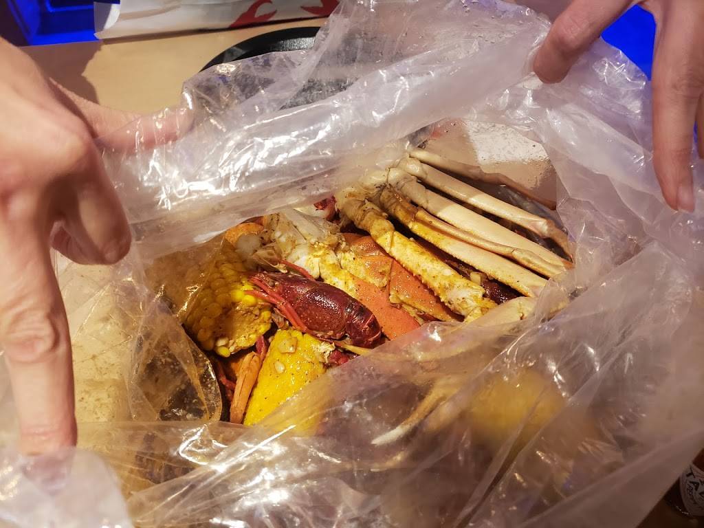 Hook & Reel Cajun Seafood and Bar | restaurant | 965 Jefferson Ave, Union, NJ 07083, USA | 9082588828 OR +1 908-258-8828