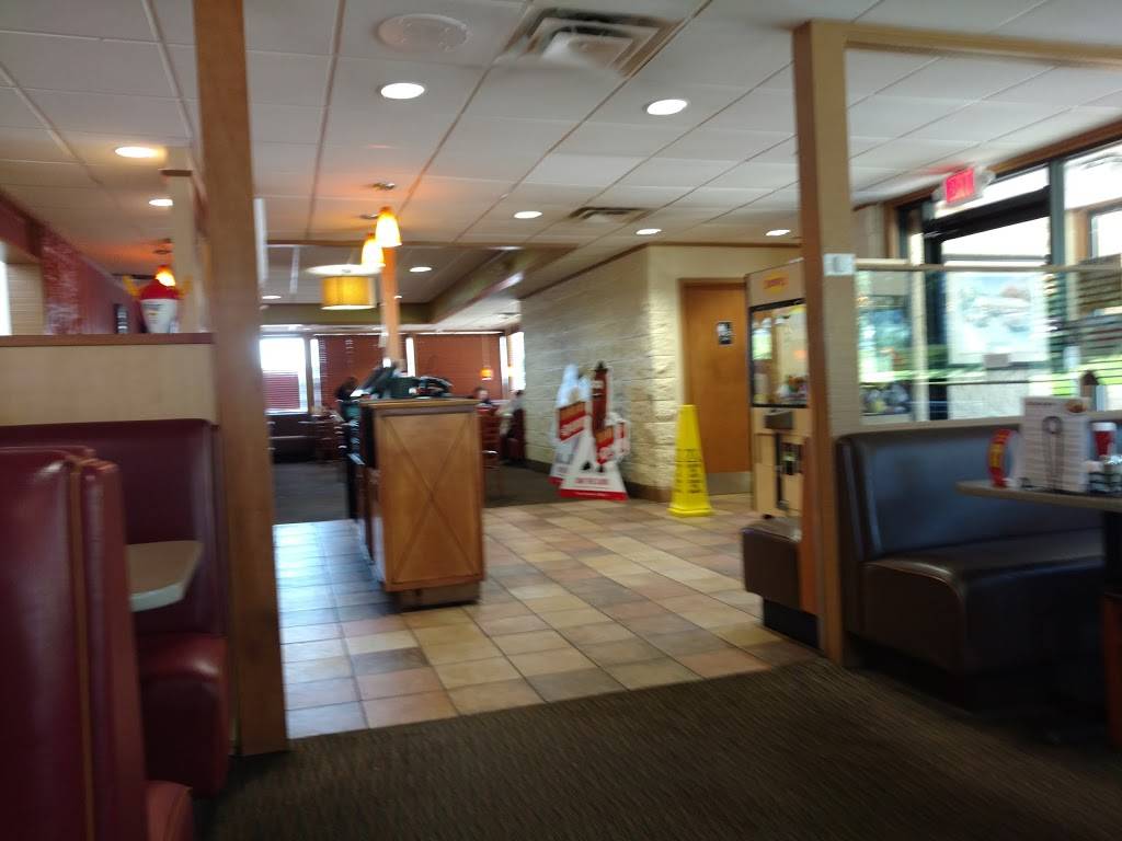 Dennys | restaurant | 6207 Wilson Mills Rd, Highland Heights, OH 44143, USA | 4404731205 OR +1 440-473-1205