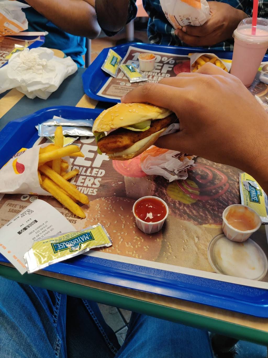 Burger King London | restaurant | 1295 Oxford St E, London, ON N5Y 4W4, Canada | 5194552310 OR +1 519-455-2310