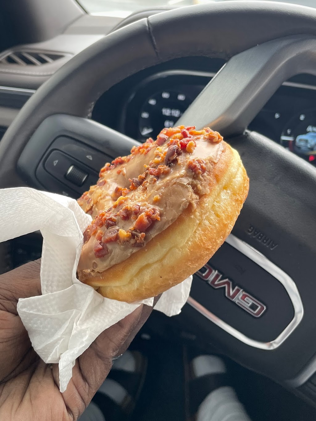 NC DONUT STAR | restaurant | 539 E Plaza Dr, Mooresville, NC 28115, USA | 7046968372 OR +1 704-696-8372