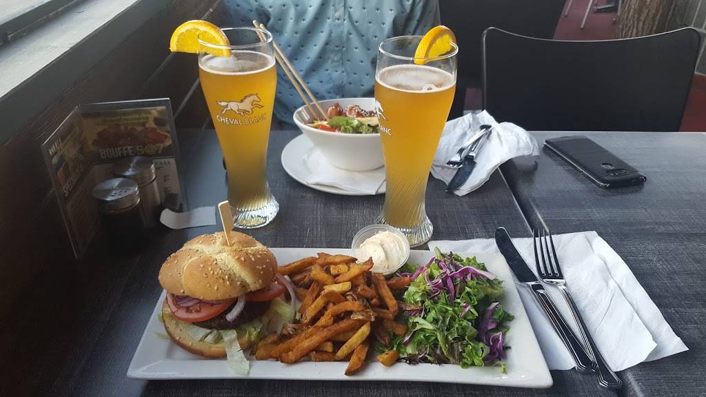 Blaxton Lévis | restaurant | 1242 Rue de la Concorde, Lévis, QC G6W 0M7, Canada | 4188343535 OR +1 418-834-3535