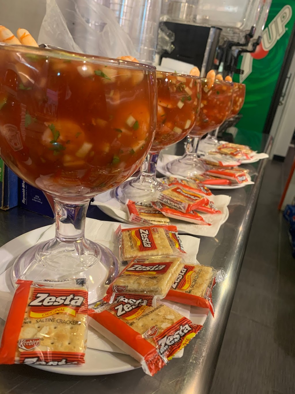 Mariscos El Penacho Estilo Sinaloa | restaurant | 620 W Chicago Ave, East Chicago, IN 46312, USA | 2194338655 OR +1 219-433-8655