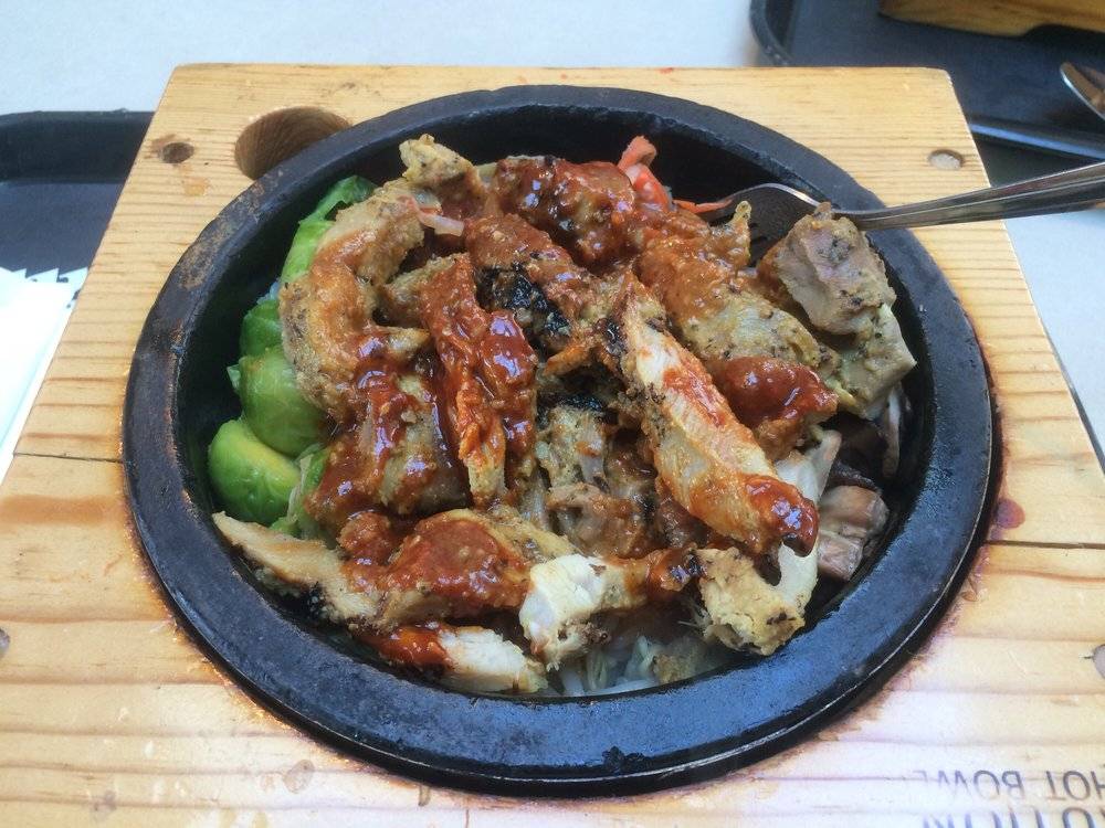 Bibigo Fresh Korean Kitchen | restaurant | 10250 CA-2, Los Angeles, CA 90067, USA | 3105570011 OR +1 310-557-0011