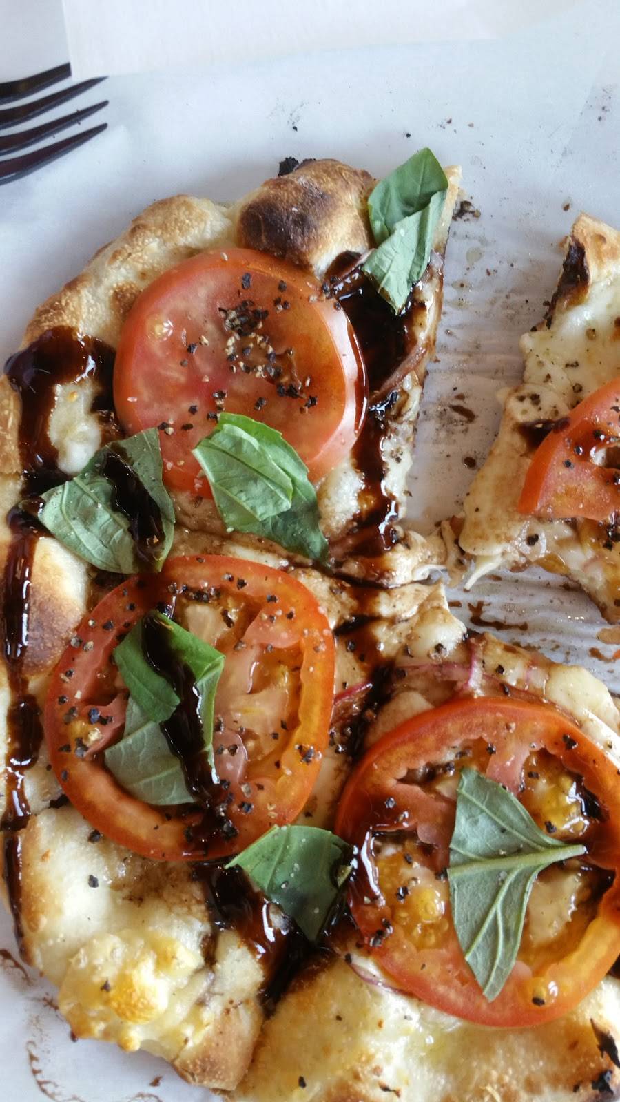 Pizzeria Limone | meal takeaway | 42 W 11400 S, Sandy, UT 84070, USA | 8016668707 OR +1 801-666-8707