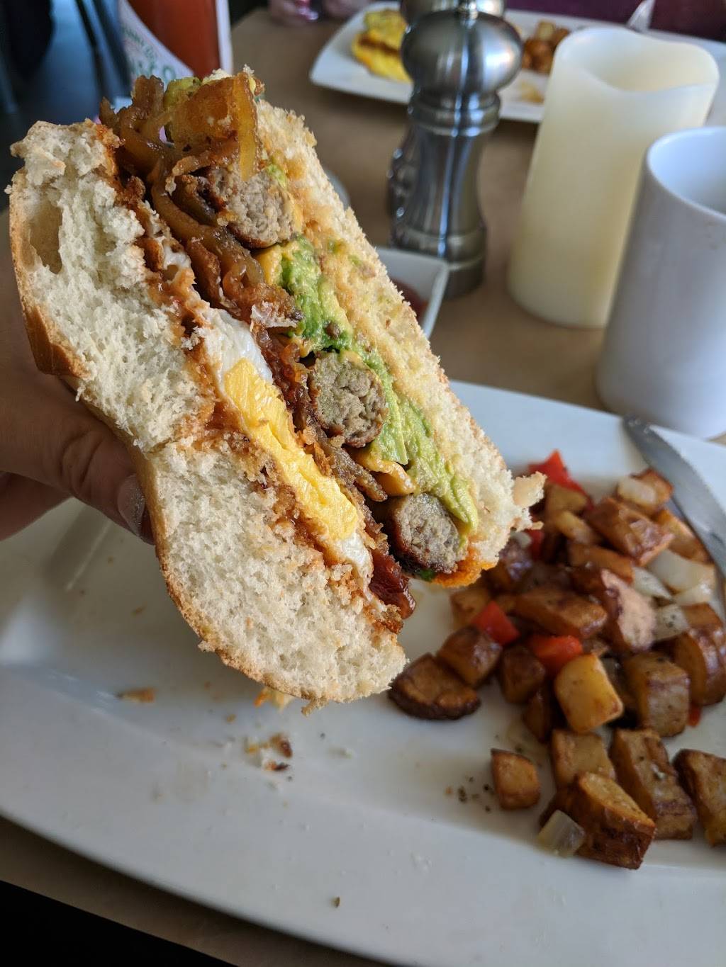 Five Ten Bistro | restaurant | 510 W Main St, Merced, CA 95340, USA | 2093810280 OR +1 209-381-0280