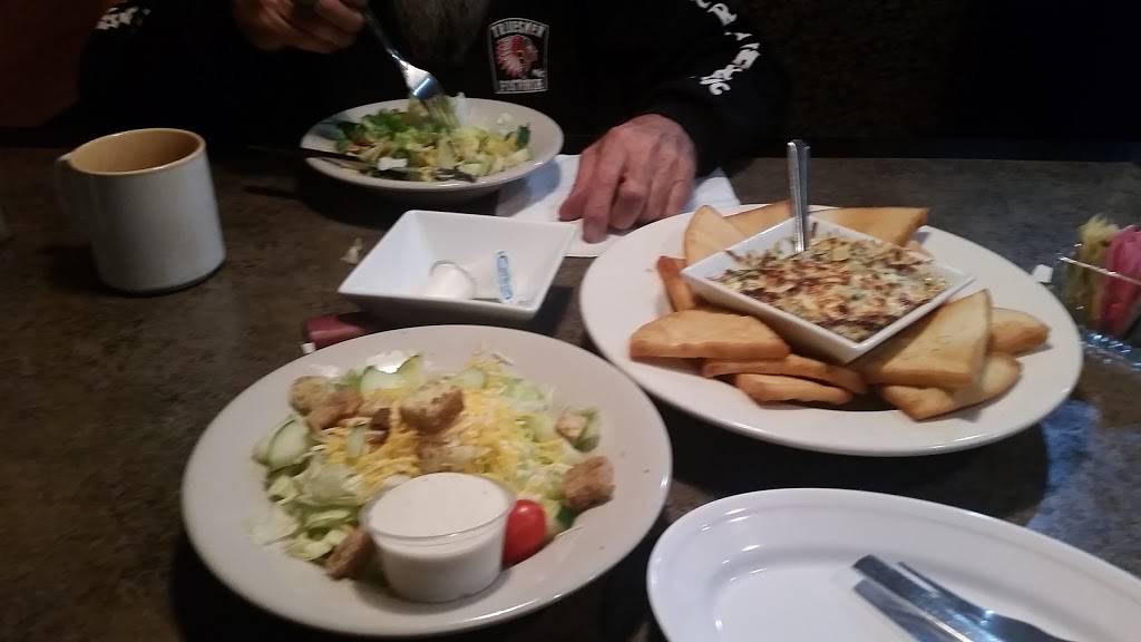 Roadhouse 19 | restaurant | 6020 Emmett Rd, Yale, MI 48097, USA | 8103874837 OR +1 810-387-4837