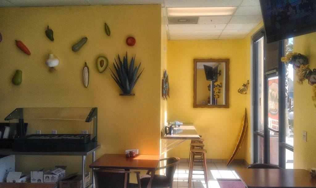 El Pollo Charro | restaurant | 2131 N Perris Blvd, Perris, CA 92571, USA | 9519438418 OR +1 951-943-8418