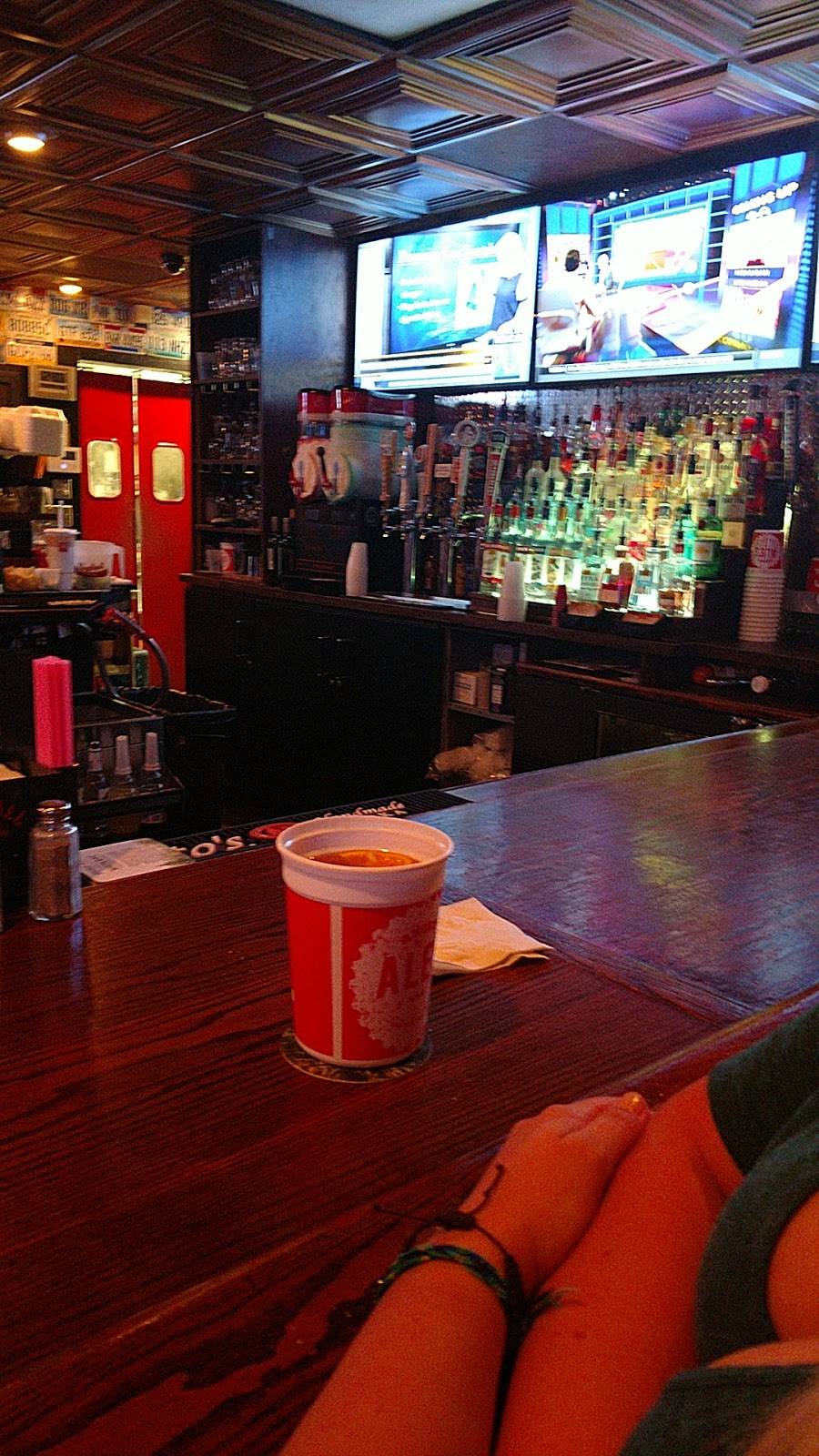 Angry Ales | restaurant | 1518 Montford Dr, Charlotte, NC 28209, USA | 7045253663 OR +1 704-525-3663