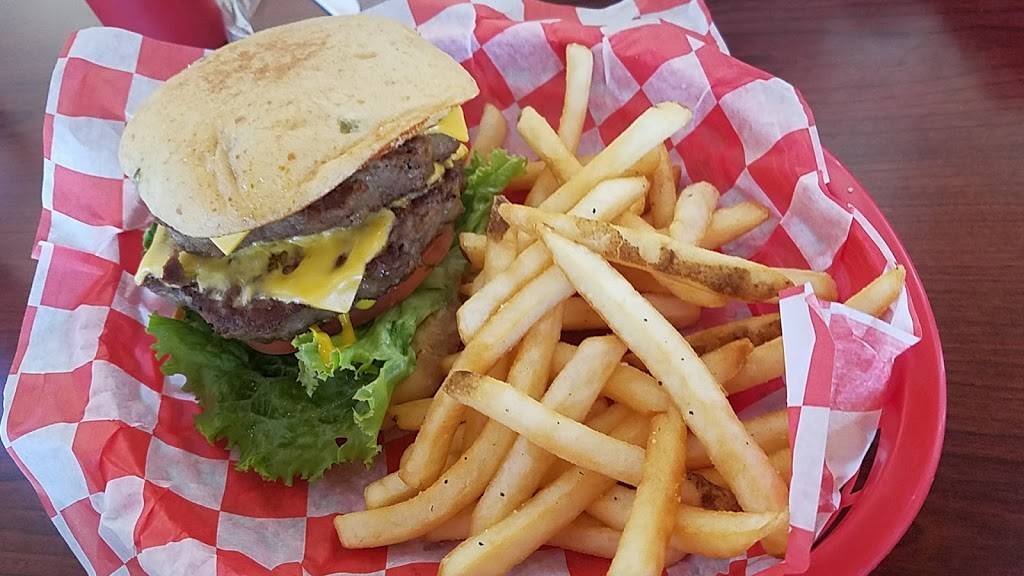 Rickys Burgers | restaurant | 7630 TX-146, Baytown, TX 77523, USA | 2819180172 OR +1 281-918-0172