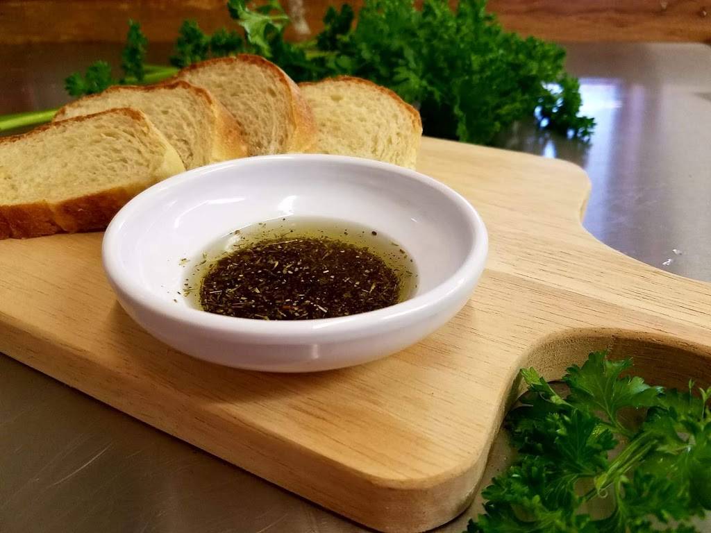 Lit’l Italy | restaurant | Stockdale, TX 78160, USA | 8309960060 OR +1 830-996-0060