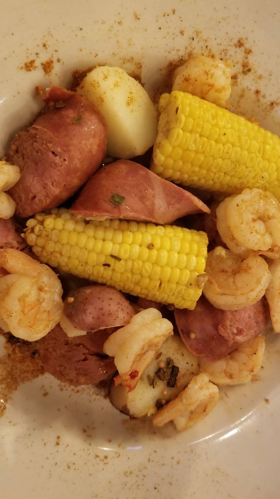 Crabby Bills Off The Hook | restaurant | 9648 W Linebaugh Ave, Westchase, FL 33626, USA | 8135011005 OR +1 813-501-1005