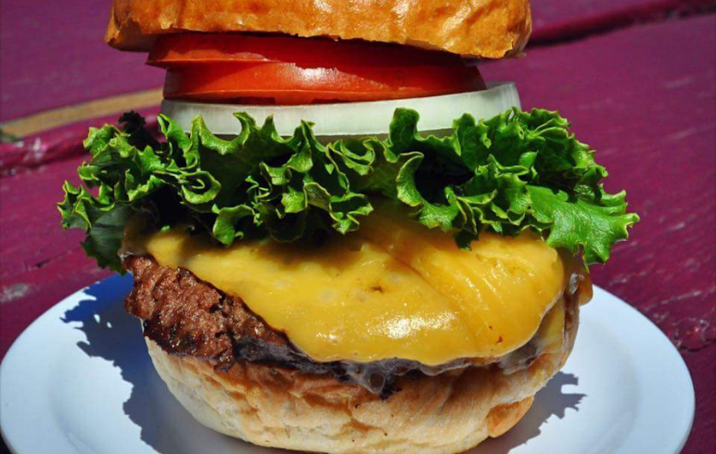 Sobelmans @ Marquette | meal takeaway | 1601 W Wells St, Milwaukee, WI 53233, USA | 4149331601 OR +1 414-933-1601