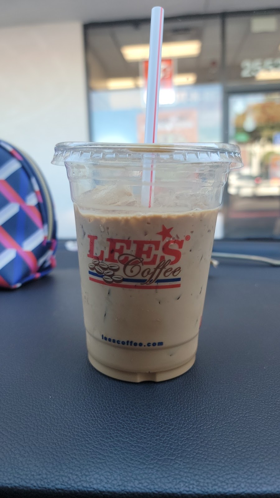 Lees Sandwiches | restaurant | 2602 E Chapman Ave, Orange, CA 92869, USA | 7149416388 OR +1 714-941-6388